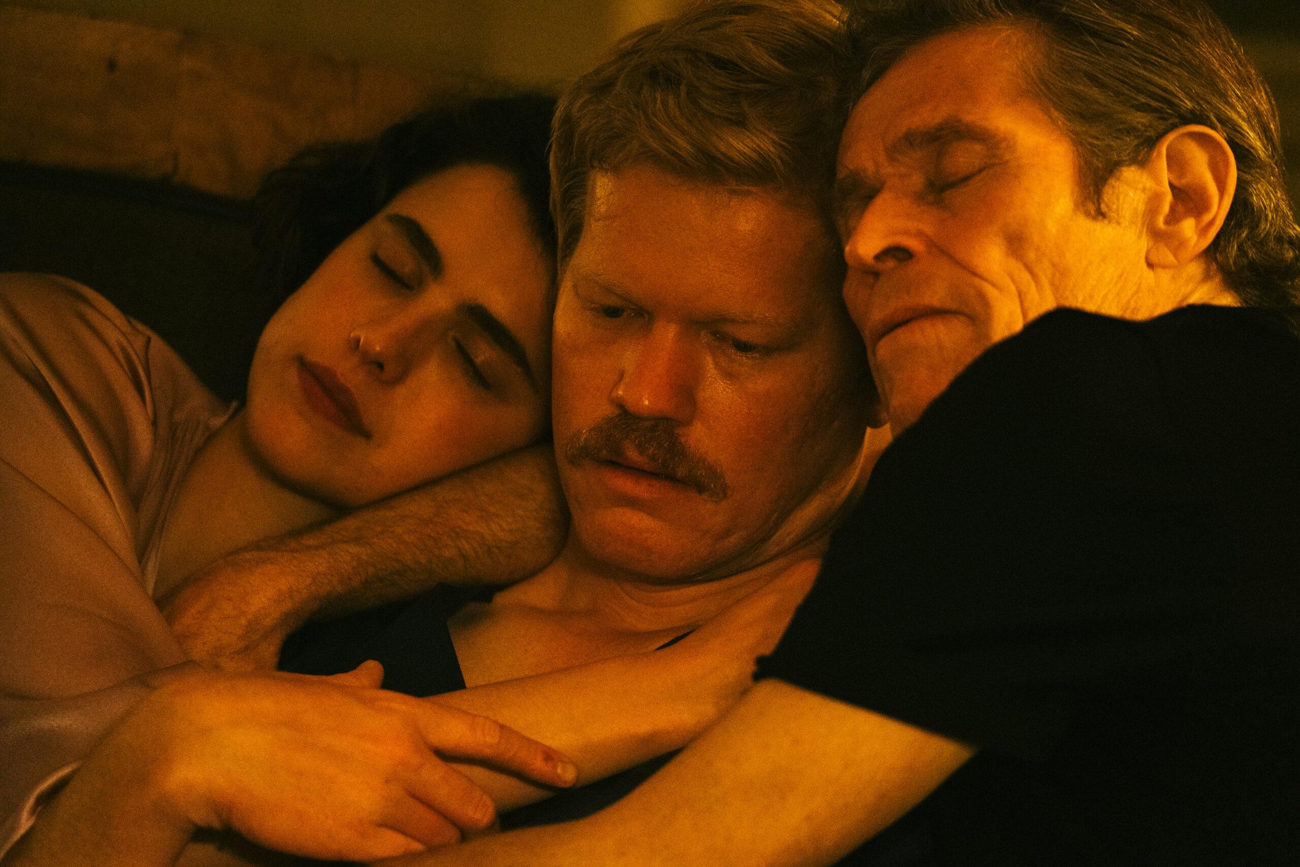 Margaret Qualley, Jesse Plemons and Willem Dafoe in KINDS OF KINDNESS. Photo by Atsushi Nishijima. Courtesy of Searchlight Pictures. © 2024 Searchlight Pictures All Rights Reserved.